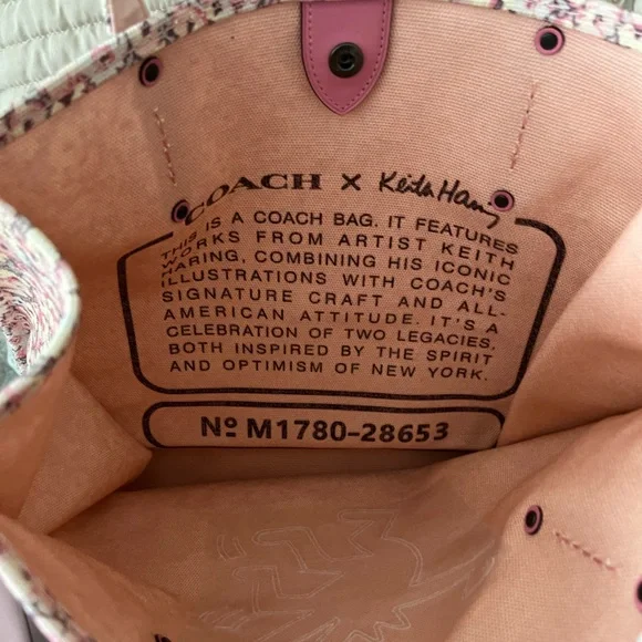 NWT- Coach Keith Haring 7 piece tote set- Firm! - Picture 15 of 16